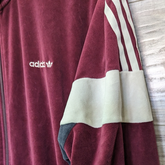 Burgundy adidas velour jacket - unisex - Picture 7 of 7